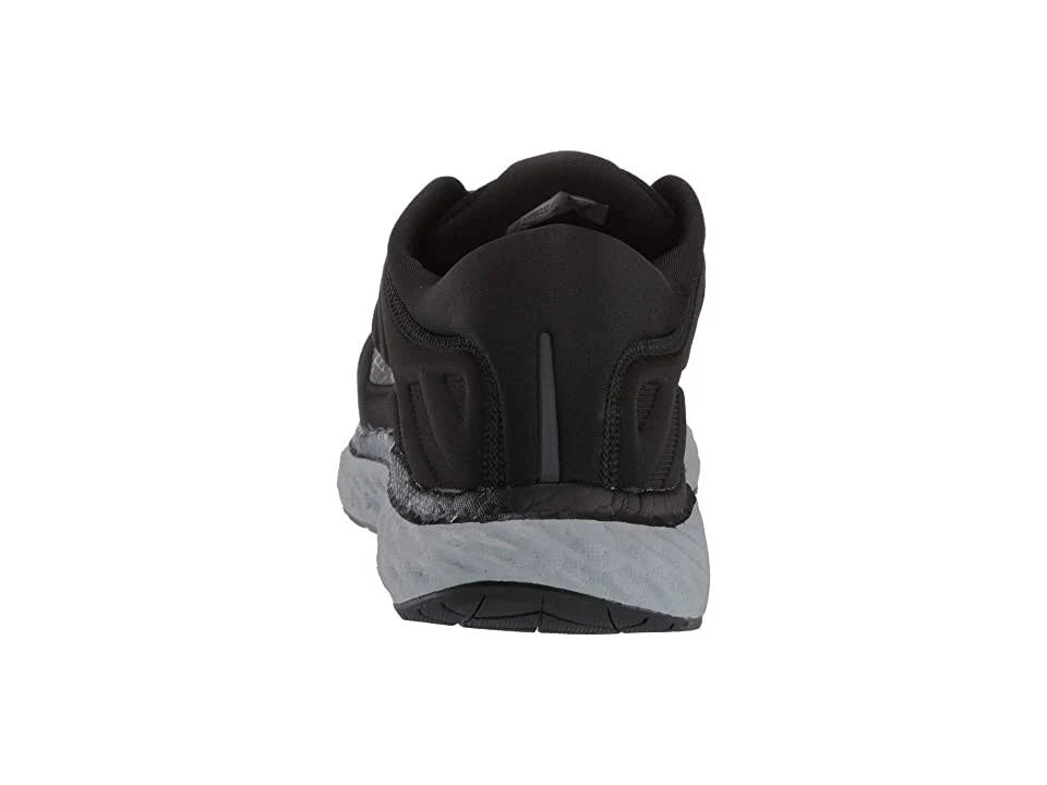 Men's Hurricane 22 Running Shoe, Size: 11.5, Blackout B501751