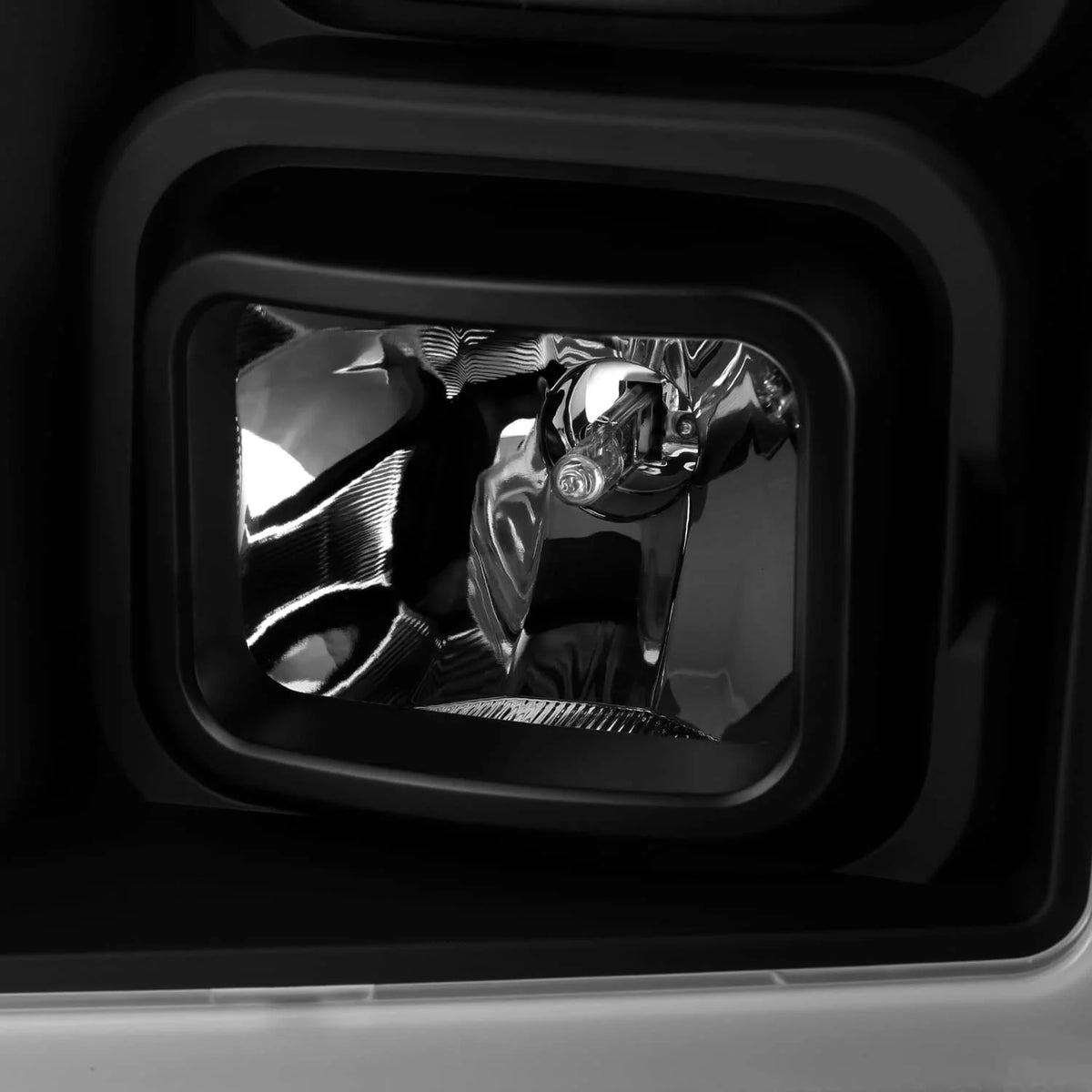 Black Projector Headlights Pair P9437