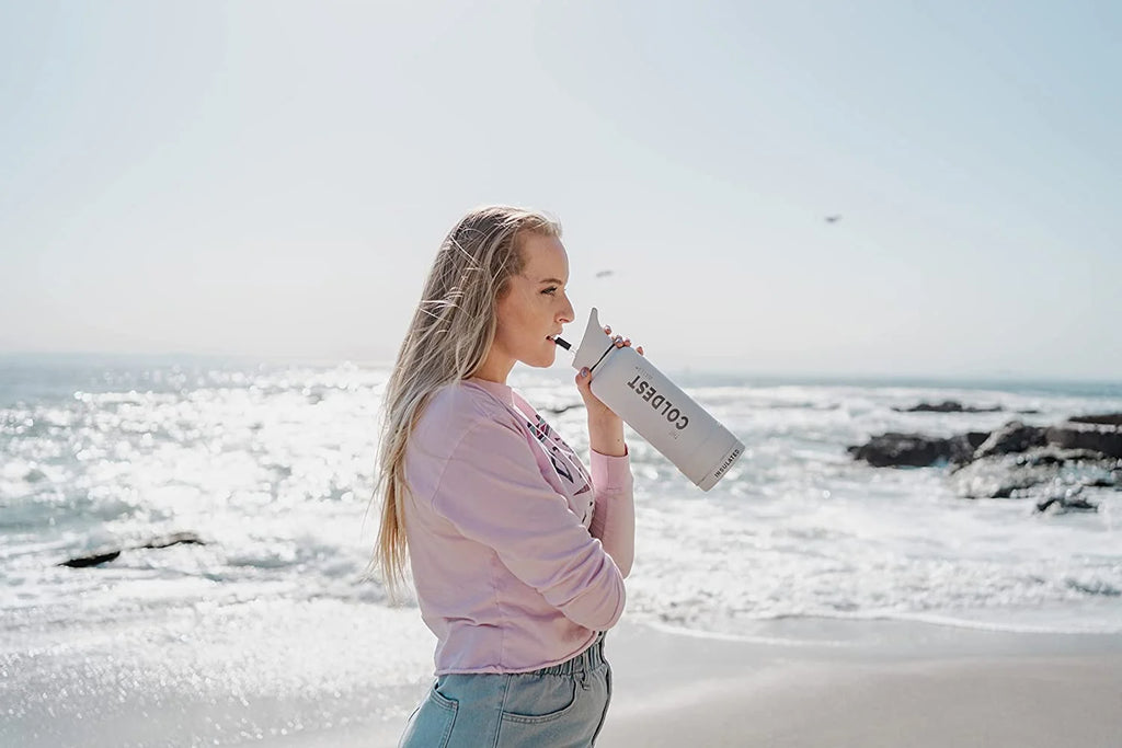 40 oz Vacuum Insulated Stainless Steel Water Bottle V48133