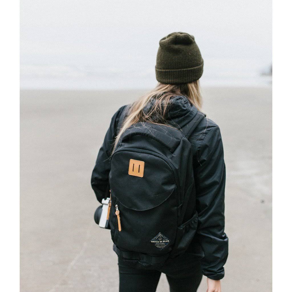 Black 25L Rift Pack U356