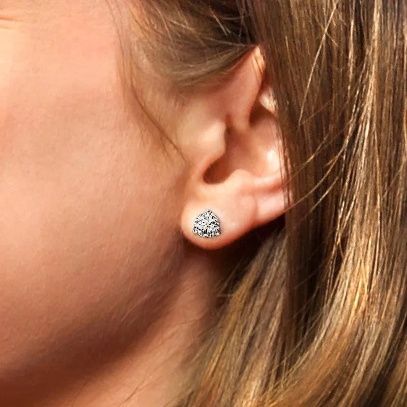 18K White Gold Diamond Stud Earrings K637455