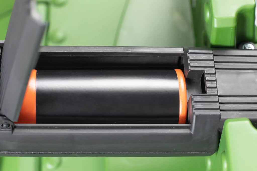 24 Volt Ride-On With Working Cannon and Rotating Turret G771
