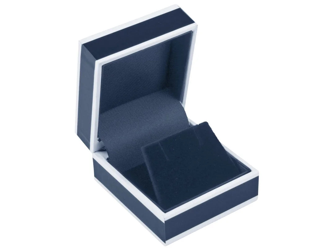 18K White Gold Diamond Stud Earrings K637455