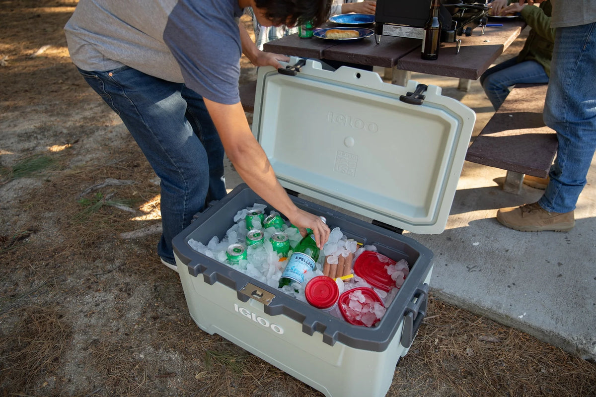 72 QT Ice Chest Cooler M500