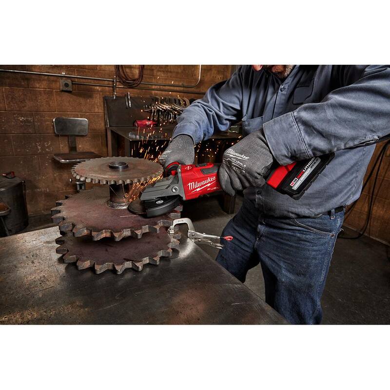 18V Lithium-Ion Brushless Cordless 5 in. Flathead Braking Grinder Y957