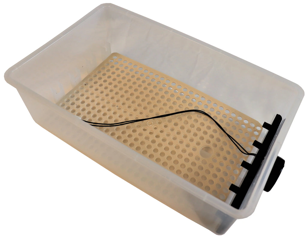 24 Chicken Egg Incubator & Hatcher Turner J3952