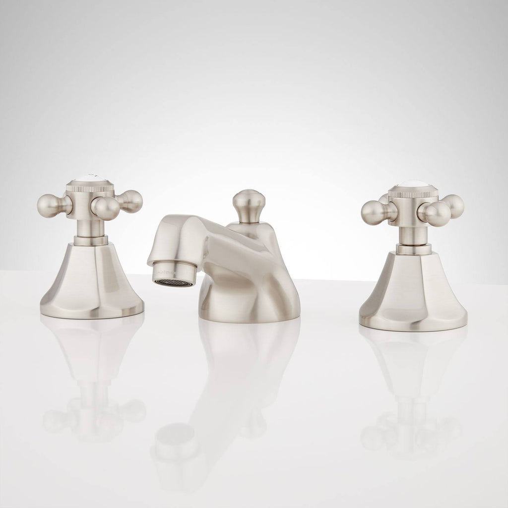 Matte Black Widespread Bathroom Faucet H21586