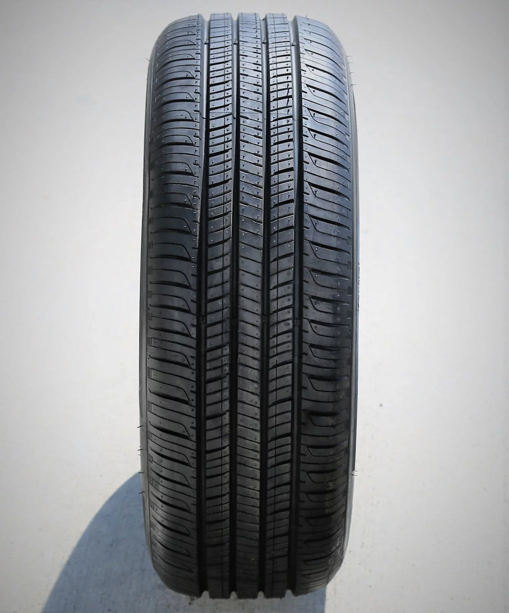 All Season 215/55R16 93H Passenger Tire H9810