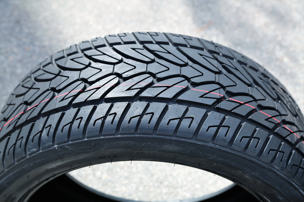 285/45R22 114V XL A/S Performance Tire C229