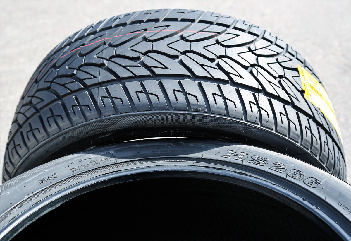 285/45R22 114V XL A/S Performance Tire C229