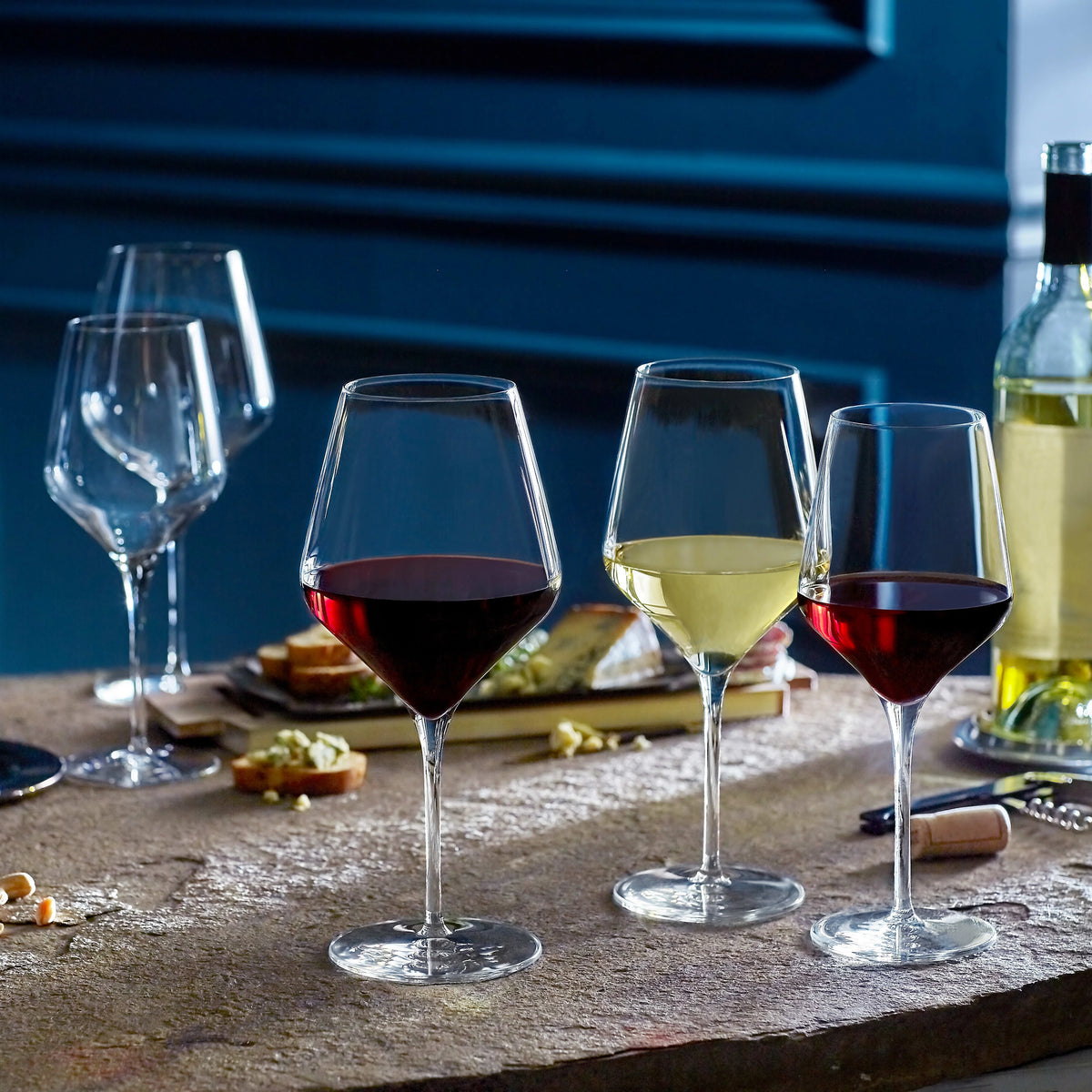 White Wine Glasses, Set of 4 Q60529