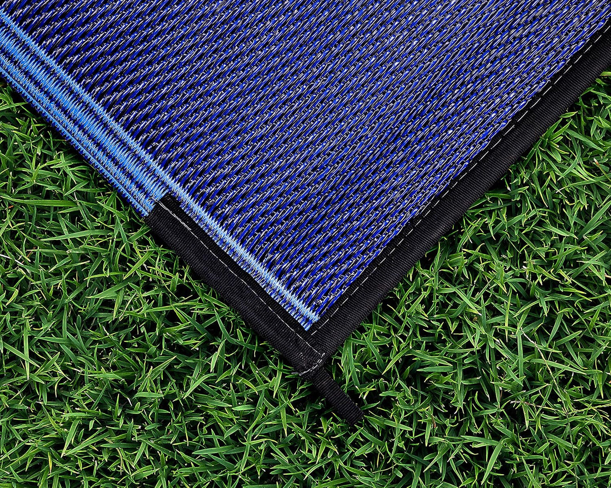 Large Reversible Outdoor Patio Mat (9' x 12', Lattice Blue Design) W8698