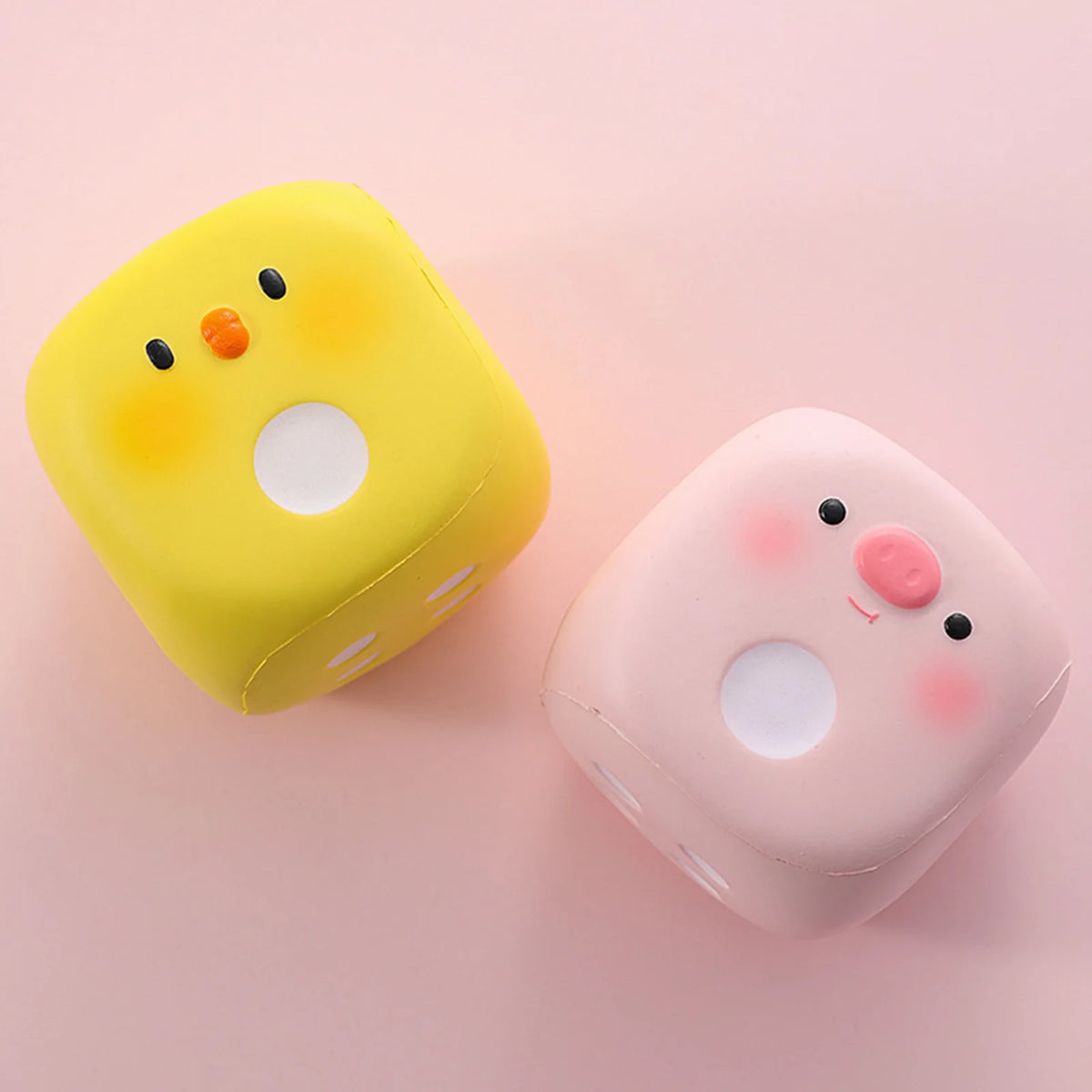 Cartoon Dice Squeeze Toy T8095