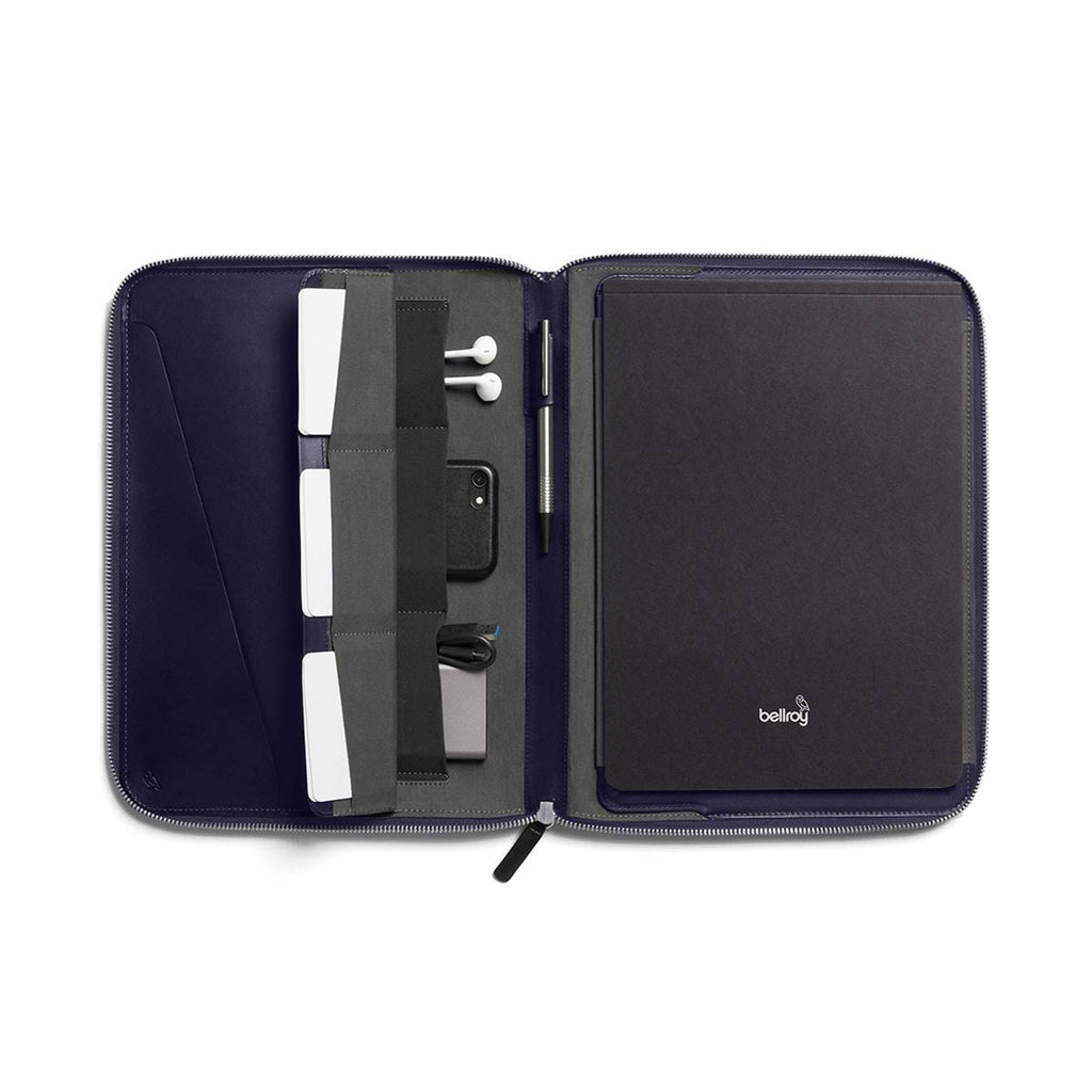 Navy A4 Leather Compendium I811150